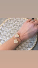 Load image into Gallery viewer, Heart Bracelet